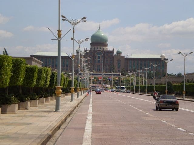 persaraan-penjawat-awam